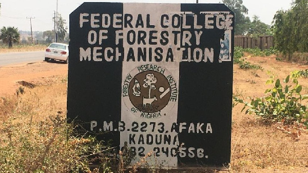 Gunmen abducted 39 students from their hostels in northwestern Kaduna state