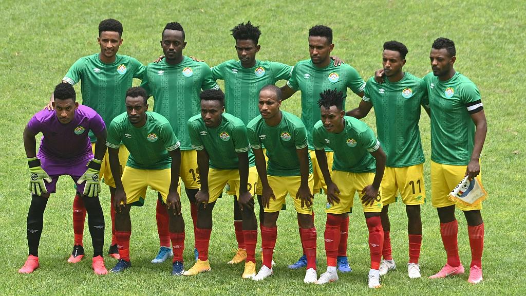 The Ethiopian football team pose for a photograph during the 2021 African Cup of Nations (AFCON) qualifying football match against Ivory Coast