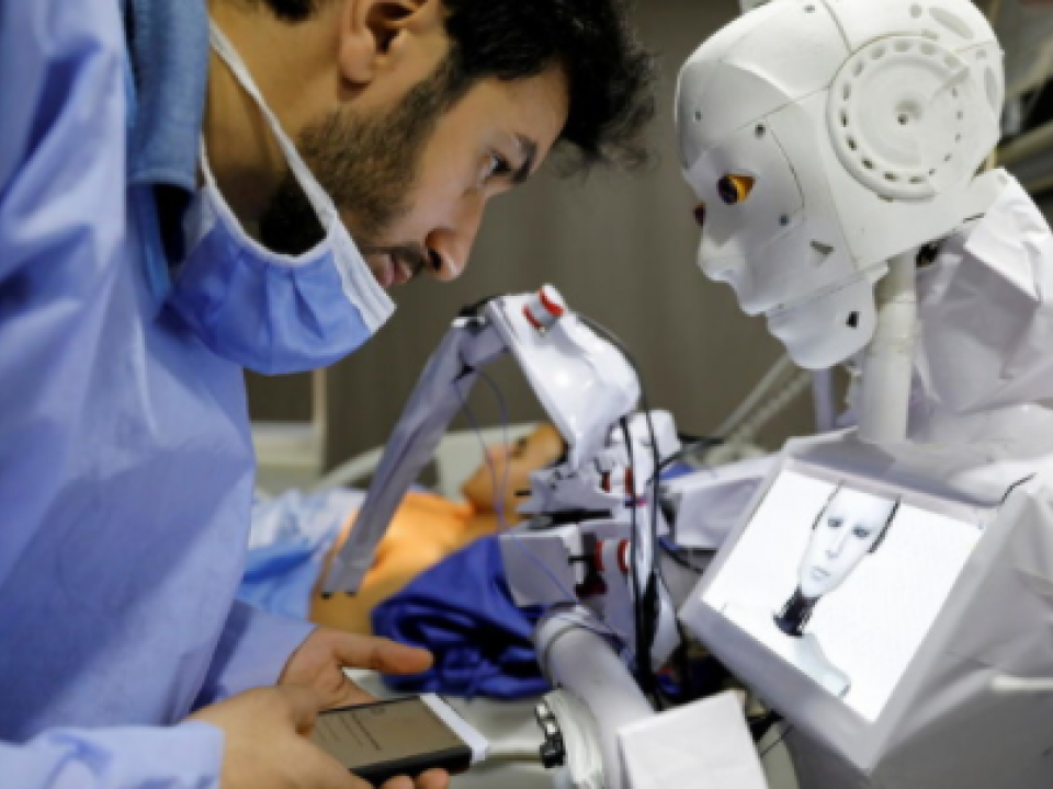 Mahmoud el-Koumi's COVID-19 robot assistant.