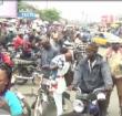 People are still gathering in Cameroonian despite ban of more than 50 people at public places